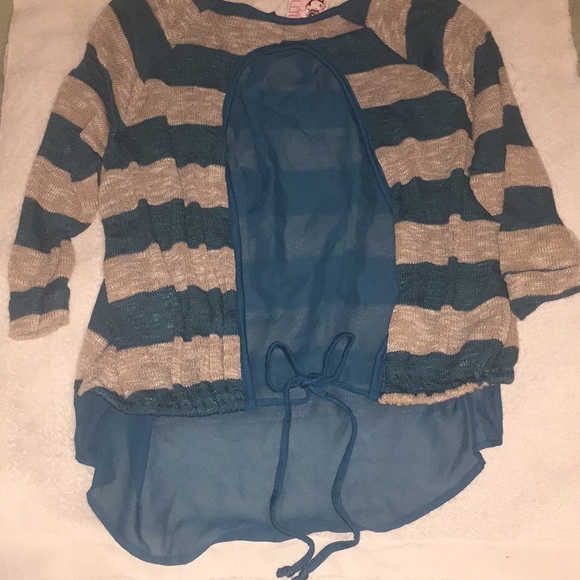 Pretty Teal & Tan Top with Fun Sheer Detailed Back - Picture 5 of 8